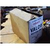 Image 2 : Texaco Valor 2 Gal. Tins (3) With Original Box