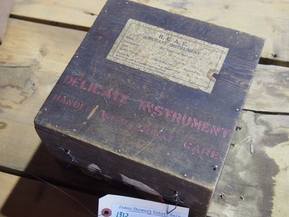 RCAF Aircraft Instrument / Compass in Wooden Box - Bodnarus Auctioneering