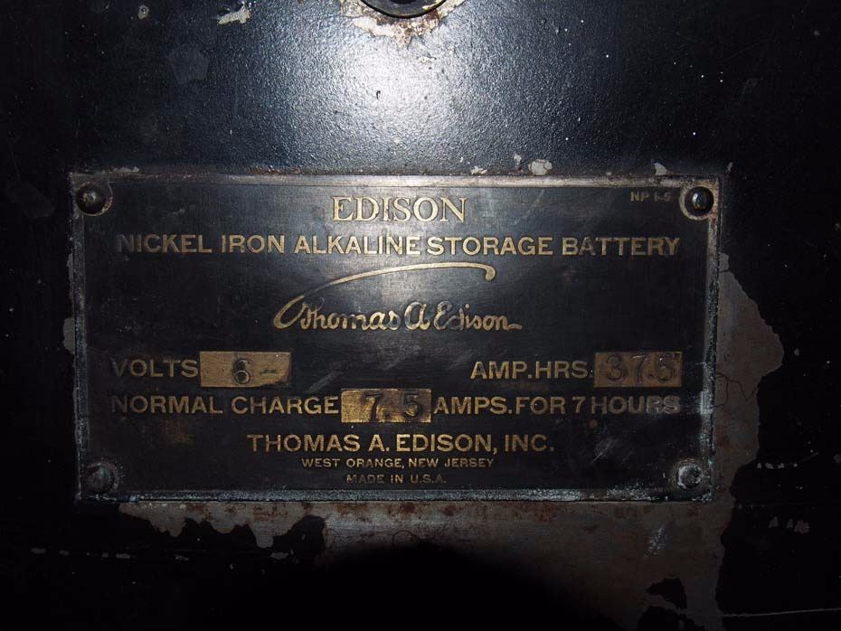 Edison Battery Box Thomas Edison Nickle Iron Alkaline Storage Battery in Locking Case ...