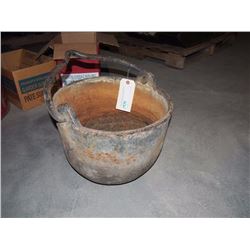 Large 14" Diameter Babbitt Pot