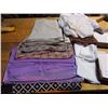 Image 1 : Bed Sheets / Blankets / Tablecloths (11)