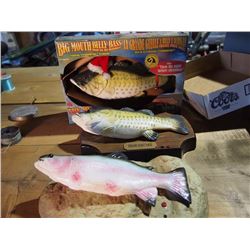 Big Mouth Billy Bass & Other Talking Fish's (2)