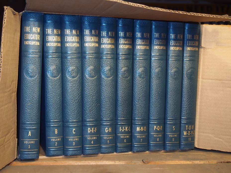 Volume Set Encyclopedia (10) 1950's, Complete