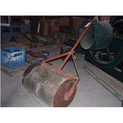 Metal Waterfall Sod Roller