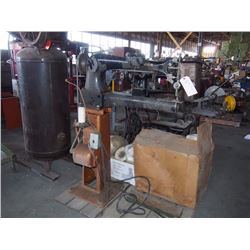 Large Singer Industrial Leather Sewing Machine - Works