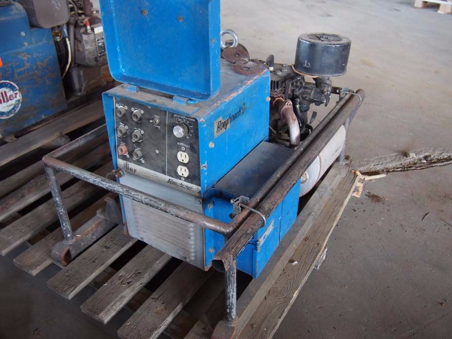 Miller Roughneck Welder 140 Amp Works