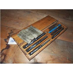 Antique Cushing Remaer Set