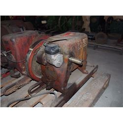 1 1/2 - 2 1/2 McCormick Deering Stationary Engine, Includes Lid