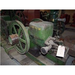 1 1/2 HP John Deere Stationary Engine