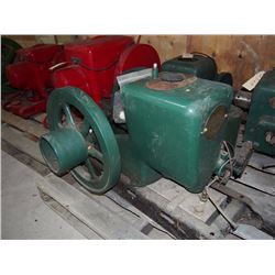 1 1/2 HP Fairbanks Morse Z Stationary Engine, Includes Lid