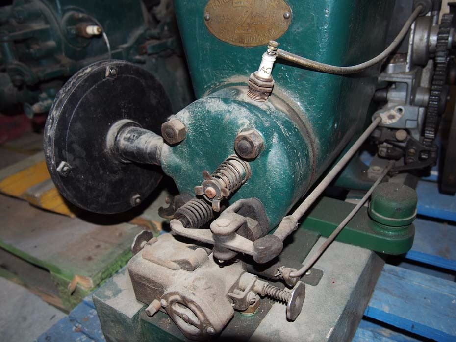 2 HP Fairbanks Morse Z Stationary Engine