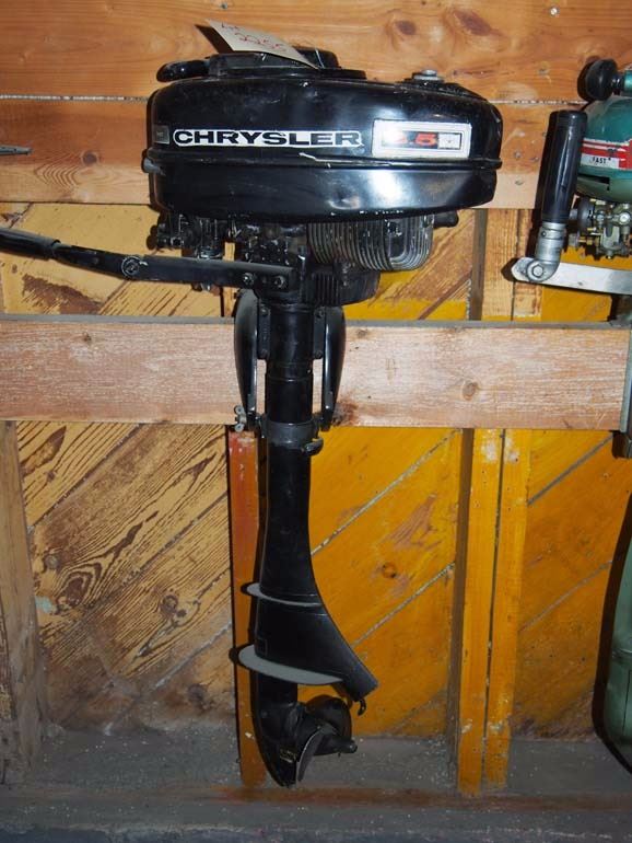 Chrysler Outboard Motor Bodnarus Auctioneering