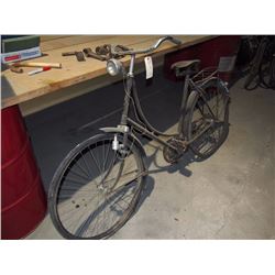 Azelle Bike. 28" Tires