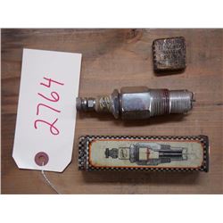 Watkins Sparkplug Metal Box, c/w with Plug