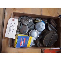 Box of various Gas & radiator Caps