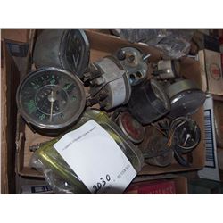 Various Small Engine Parts (Gauges)