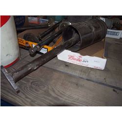 Large Piston and Rod