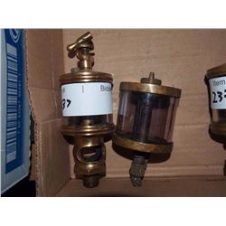 Medium Brass Engine Oilers, Pair