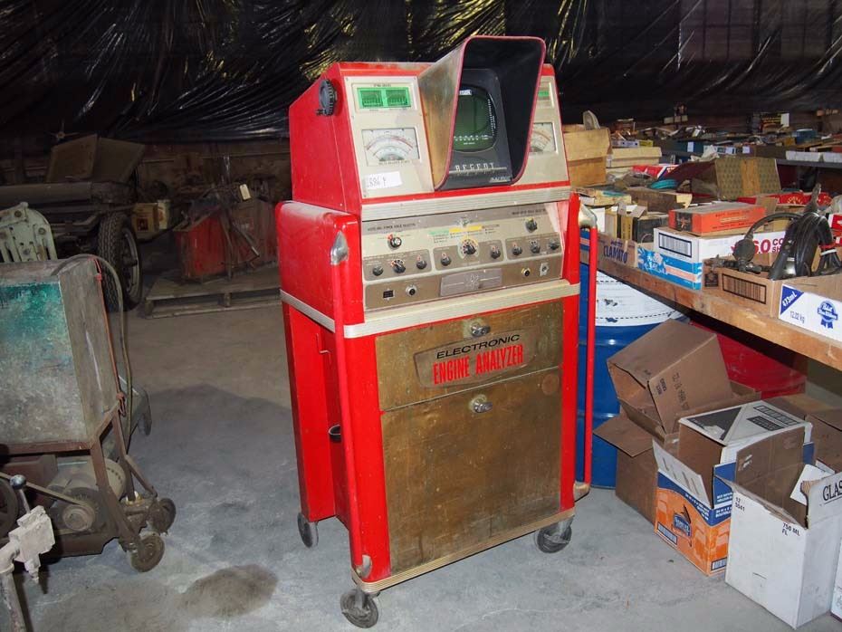 Vintage Regent Electronic Engine Analyzer