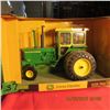 Image 1 : John Deere 4320 tractor Collector Edition