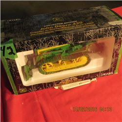 John Deere 420 crawler