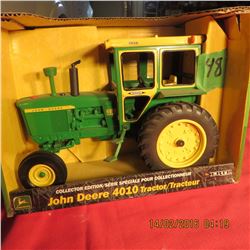 John Deere 4010 tractor w/ cab