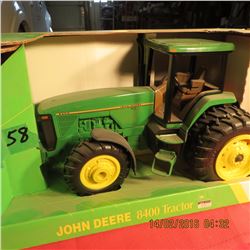 John Deere 8400 FWA tractor