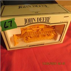John Deere 420 industrial crawler