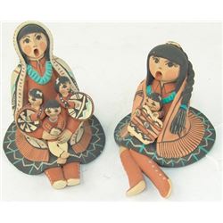 2 Jemez Pottery Storytellers - Lucero Gauchupin