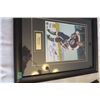 Image 1 : Bobby Hull Autographed Wall Picture 12/999