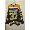 Image 2 : Bergeron Jersey #37