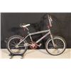 Image 1 : CHROME NO NAME BMX BIKE WITH PEGS