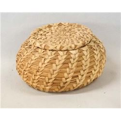 Native American Tohono O'odham Lidded Basket