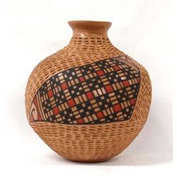 Mexican Mata Ortiz Polychrome Jar by G. Sandoval
