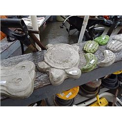 CONCRETE - STEPPING STONE - TURTLE