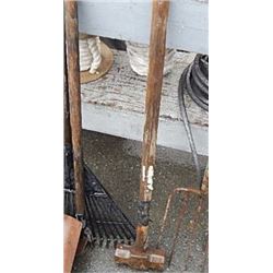 SLEDGE HAMMER - LONG HANDLE