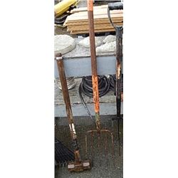 HAY FORK - LONG HANDLE
