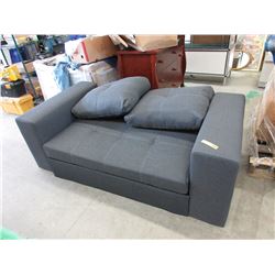 New - Loveseat with pull out bed