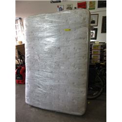 Serta double size mattress
