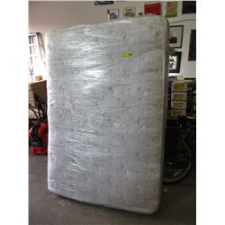 Serta double size mattress