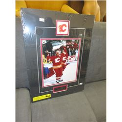 Lanny McDonald #9 Calgary Flames photo - matted