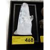 Image 1 : 9.9 Ounce Crystal formation
