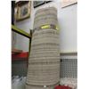 Image 1 : Beige shag carpet - used