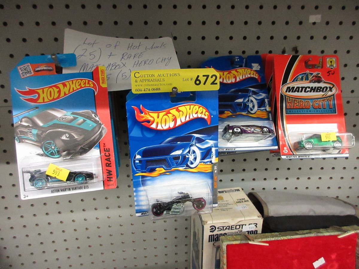 30 Toy cars Hot Wheel & Matchbox Hero City