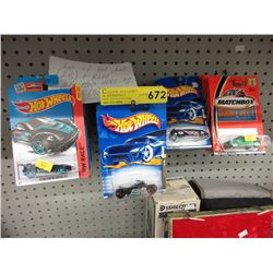 30 Toy cars - Hot Wheel & Matchbox Hero City