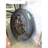Image 1 : Vintage tire