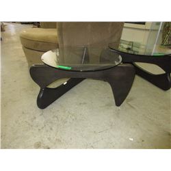 NEW - Contemporary glass top coffee table