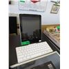 Image 1 : 64GB IPad with keyboard
