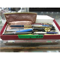 16 Vintage collectibles pens & accessories
