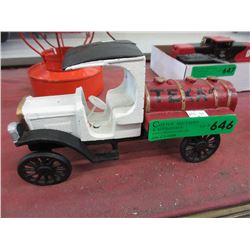Cast metal Texaco truck